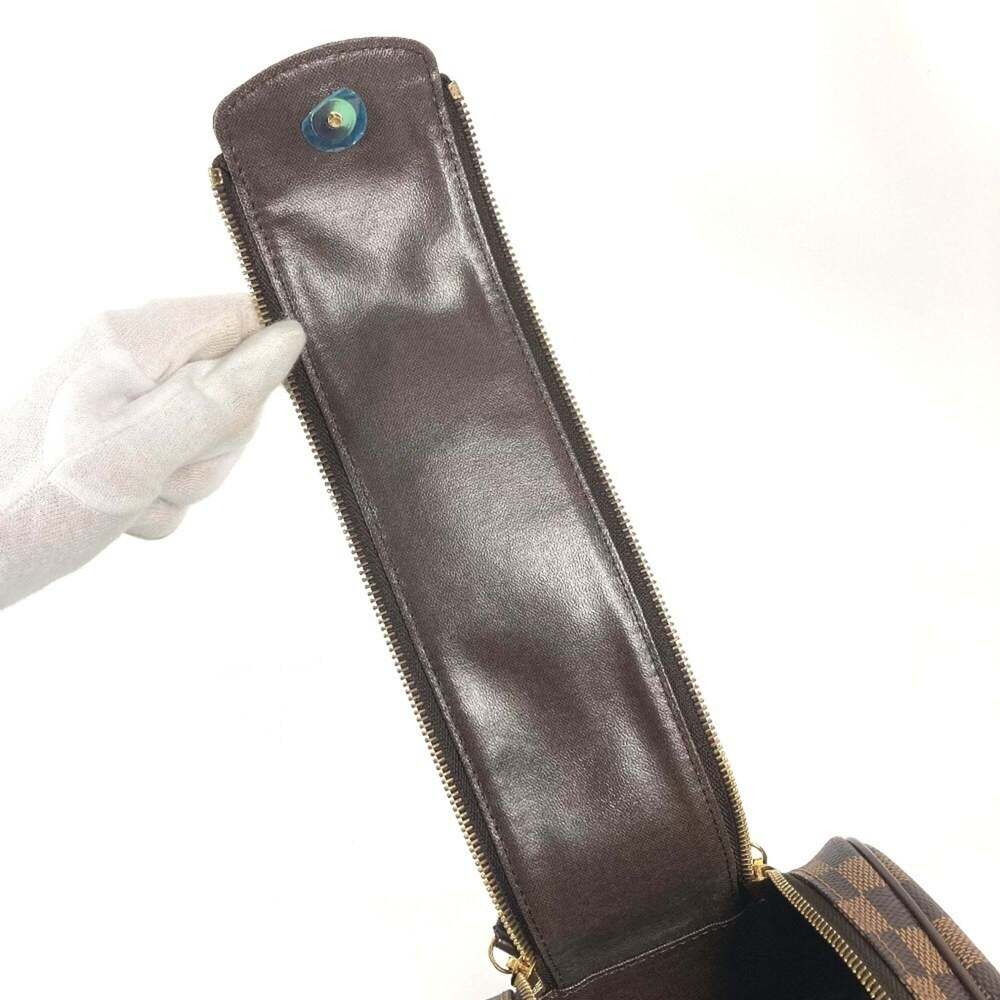LOUIS VUITTON Brown Damier Canvas Pouch - Picture 8 of 16